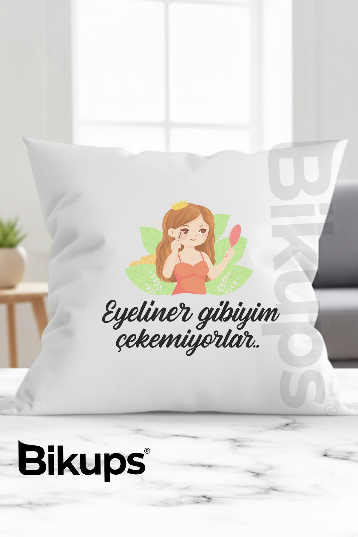 eyeliner gibiyim çekemiyorlar baskılı yastık