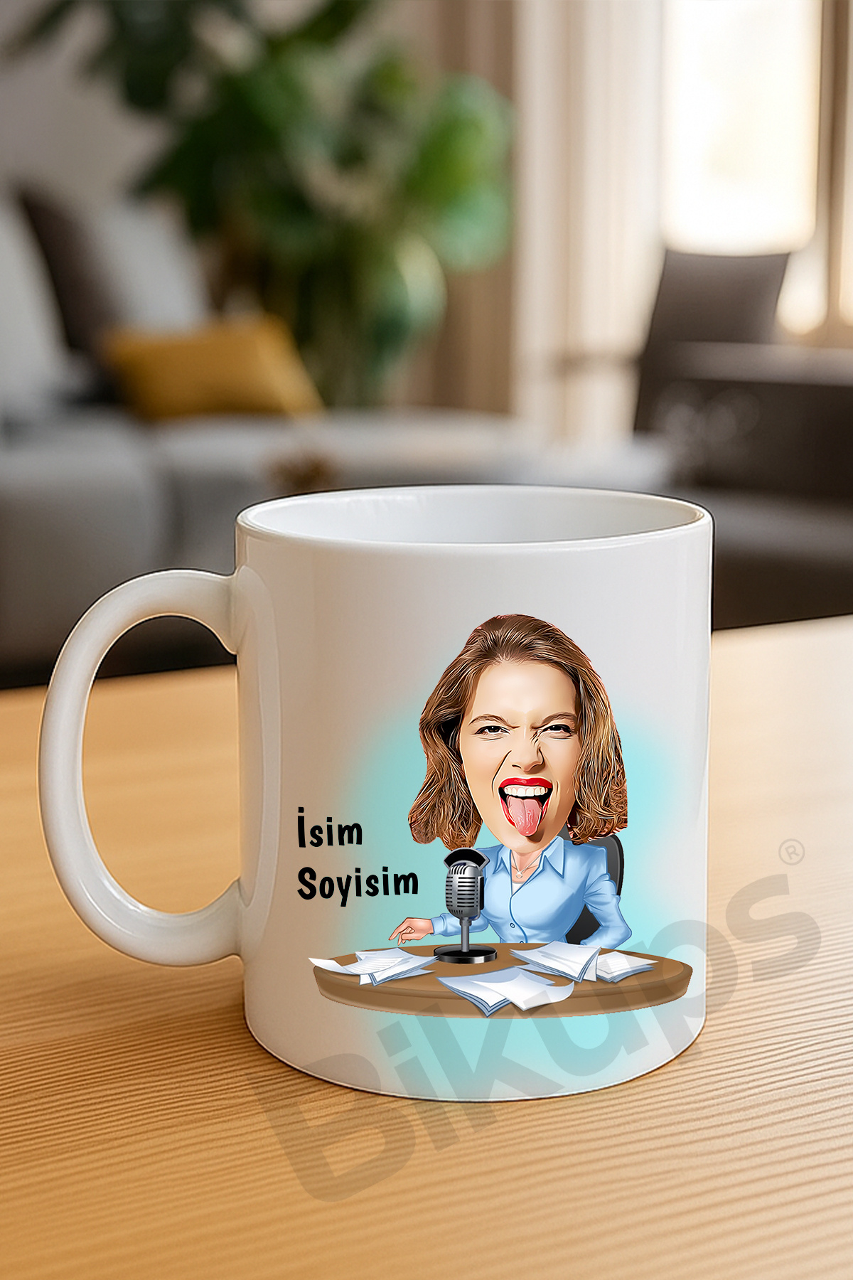 Kadın Spikerlere özel karikatür kupa bardak