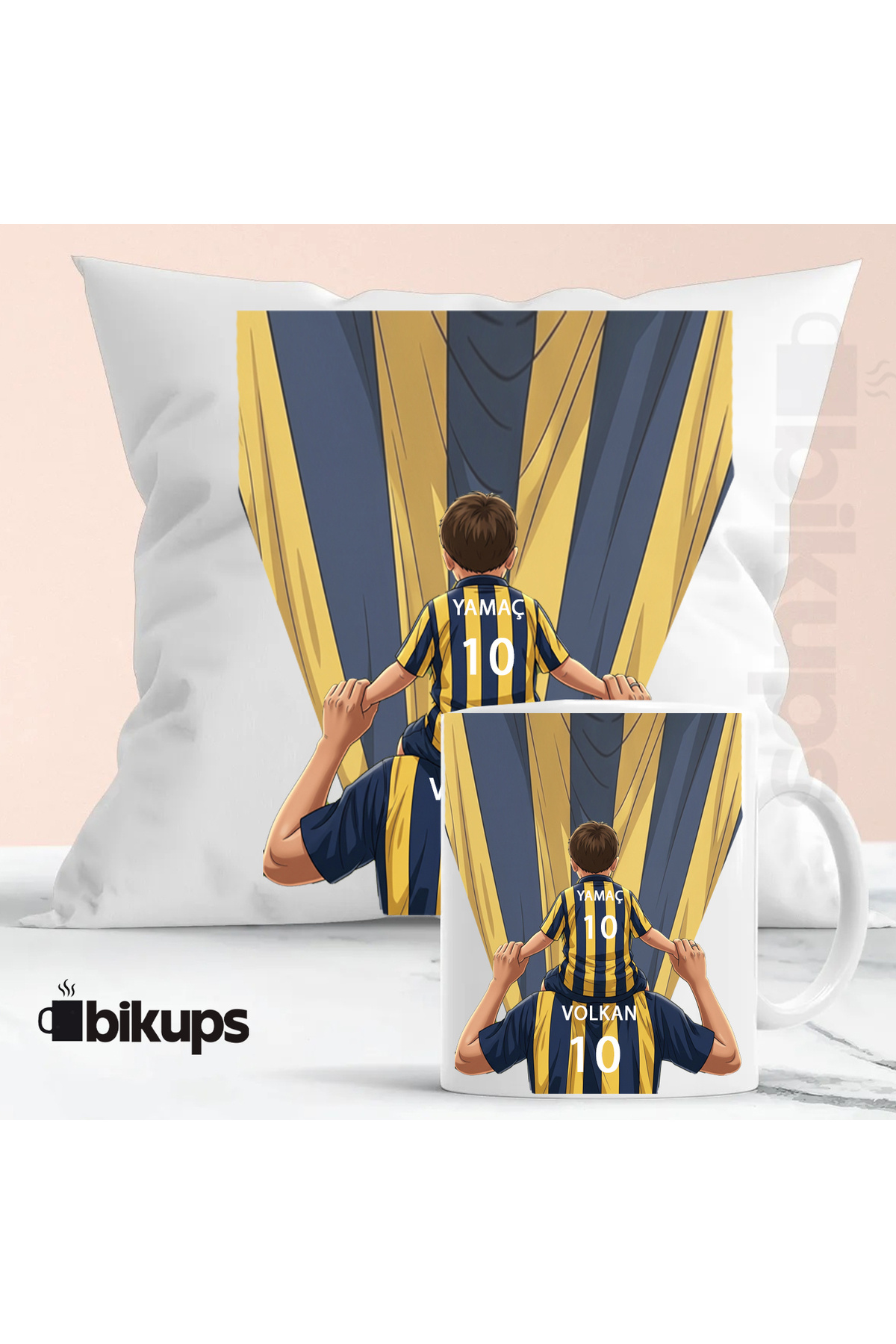 Taraftar Baba Ve Oğullara Özel Isimli Baskılı Kupa & Yastık Seti