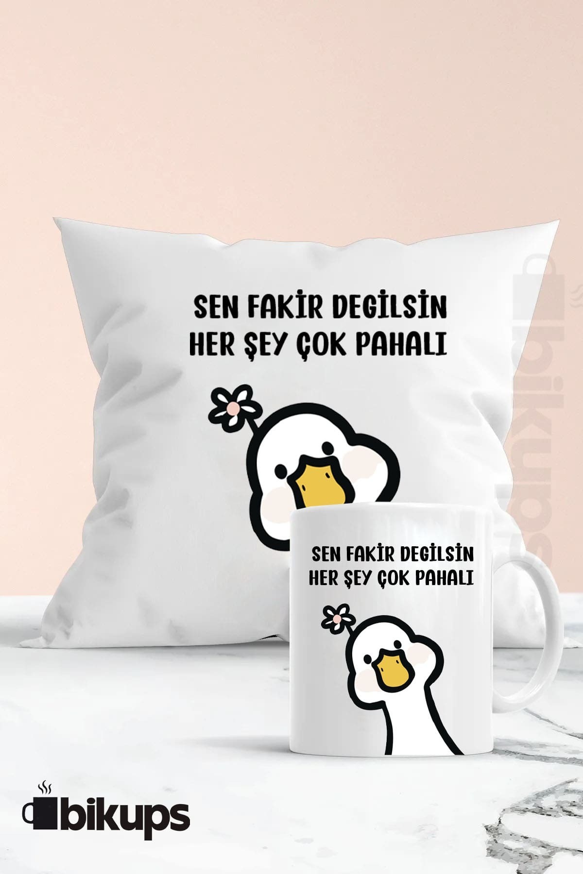 Sen Fakir Değilsin Her Şey Çok Pahalı Baskılı Kupa Yastık Seti 28x28