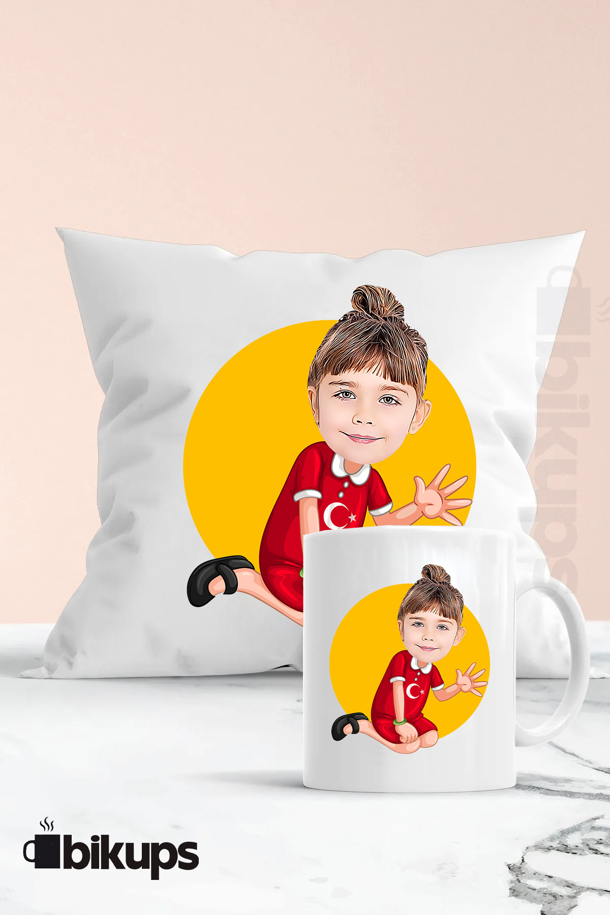 Kız çocukları için Kişiselleştirilebilir karikatür kupa ve yastık seti