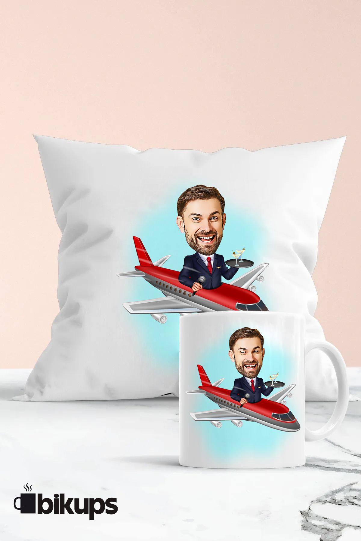 Host'lara Özel karikatür kupa ve yastık seti