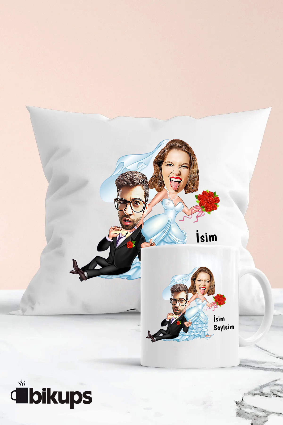 Sevgiliye Özel karikatür kupa ve yastık seti
