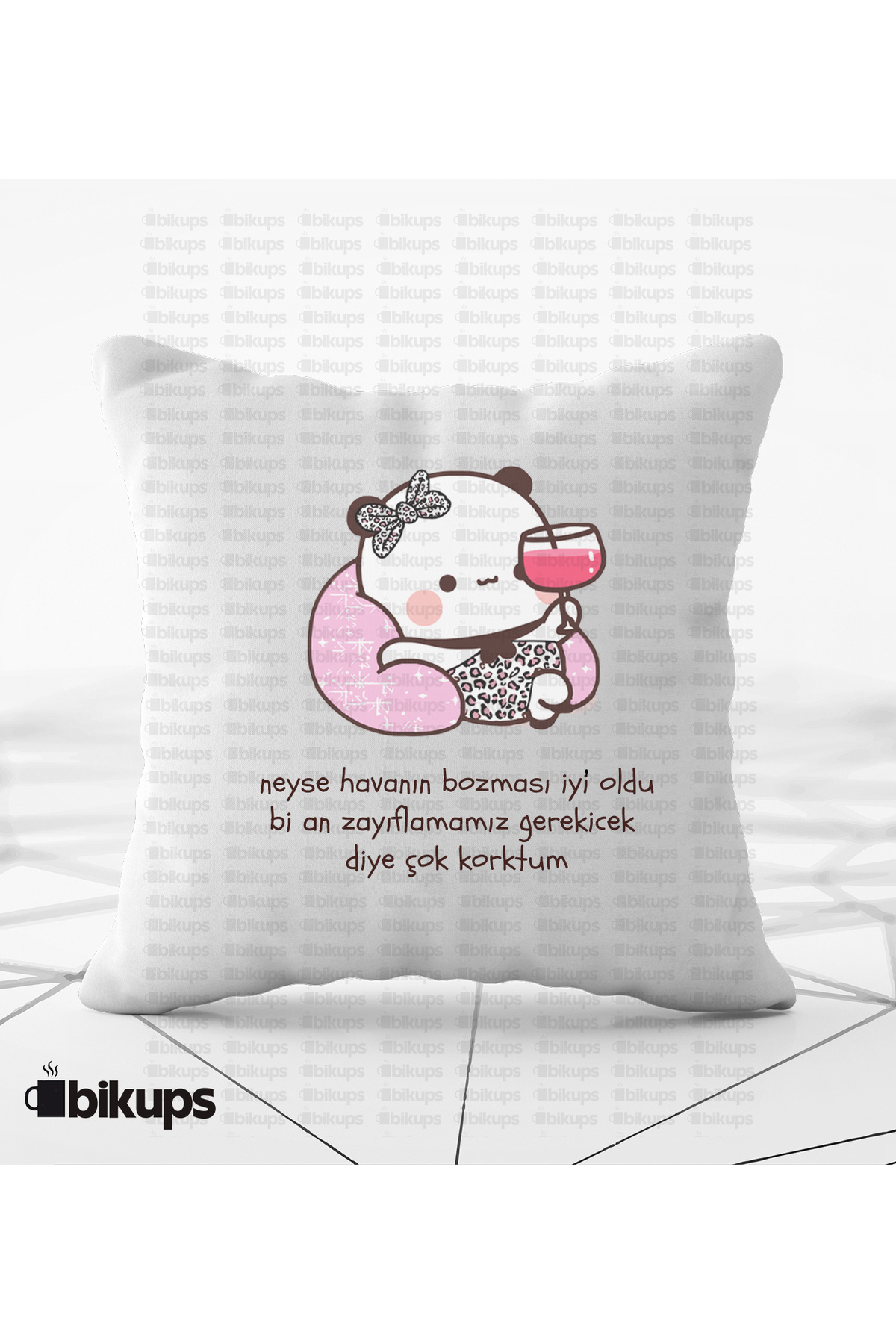 neyse havanın bozması iyi oldu bian zayıflamamız gerekicek diye çok korktum baskılı yastık