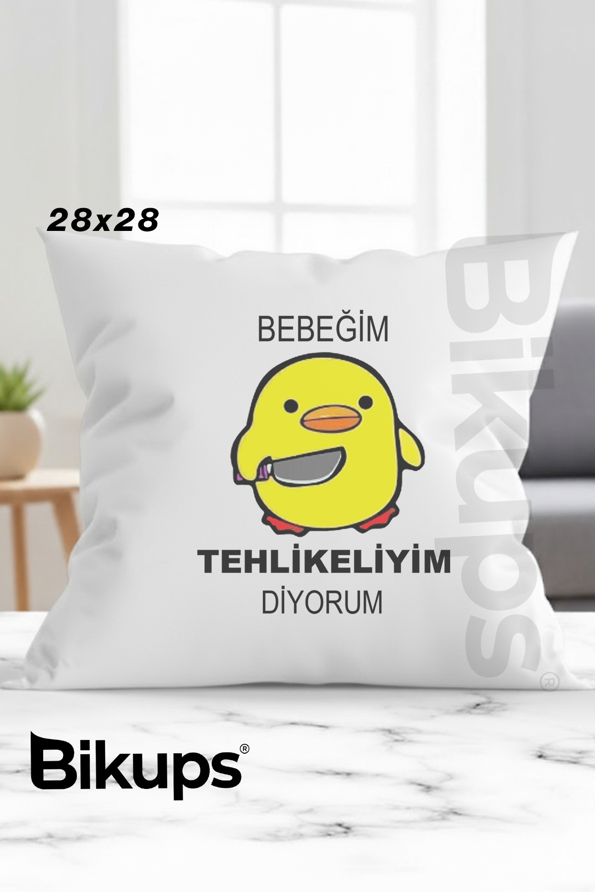 bebeğim tehlikeliyim diyorum baskılı yastık 28x28