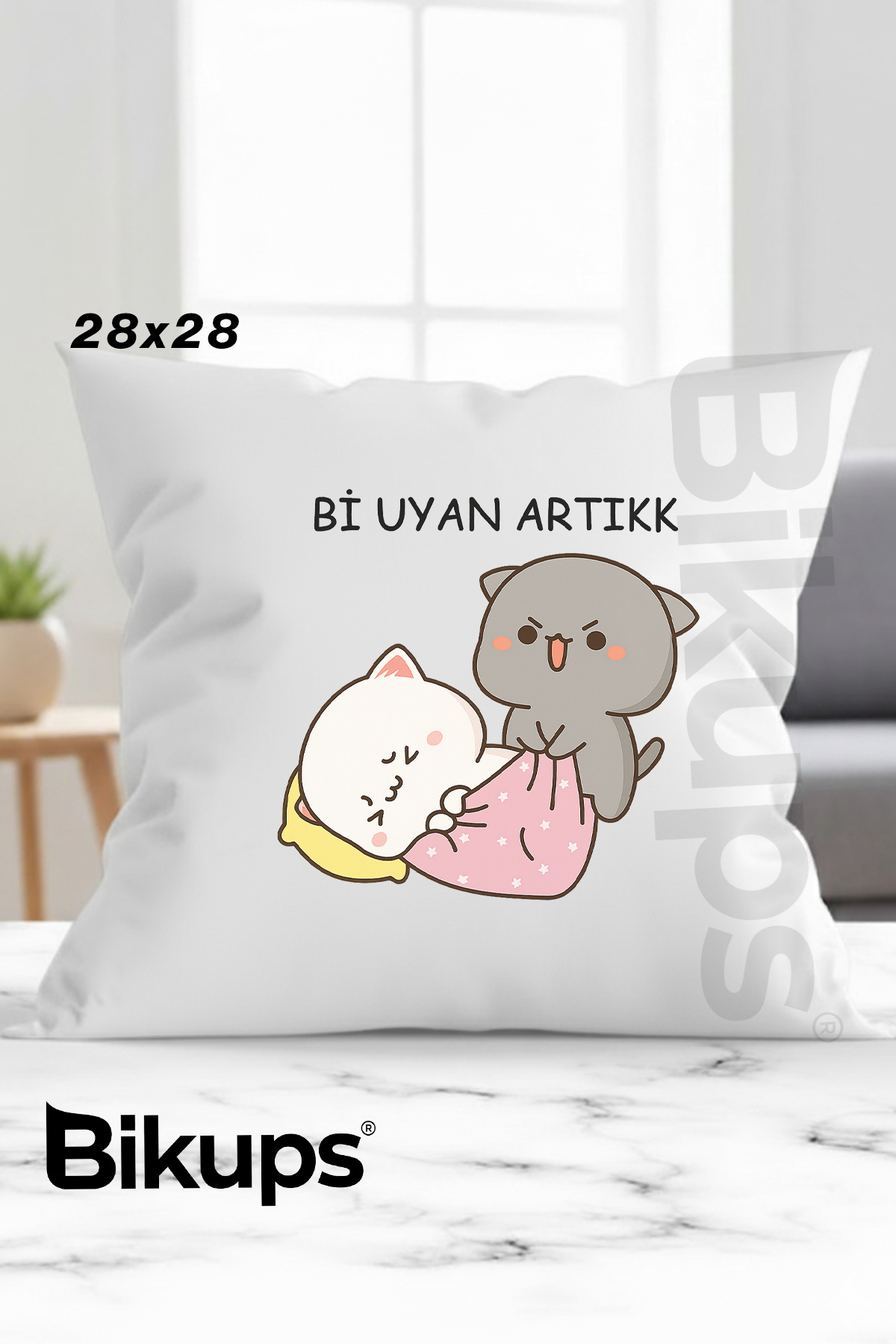bi uyan artık baskılı yastık 28x28