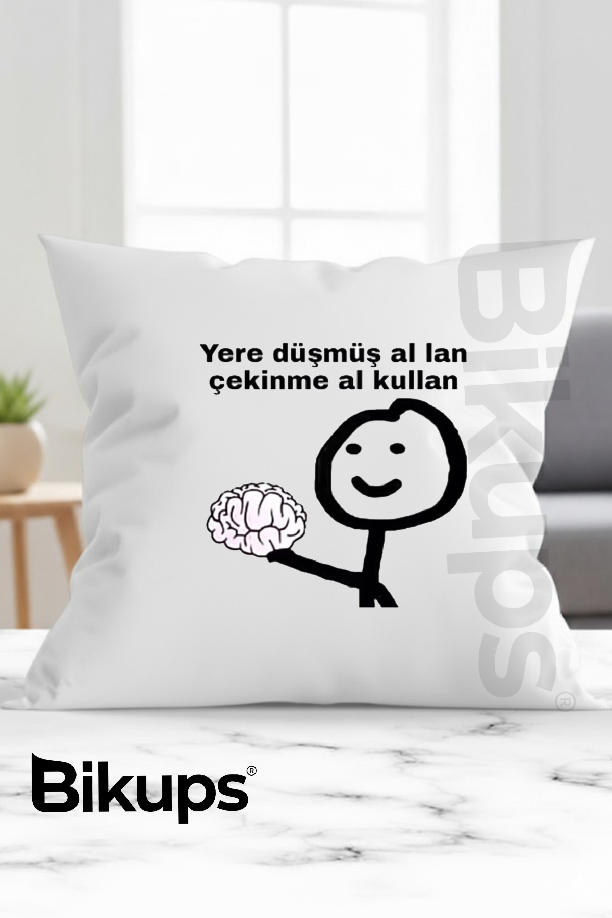 yere düşmüş al kullanırsın baskılı yastık 28x28