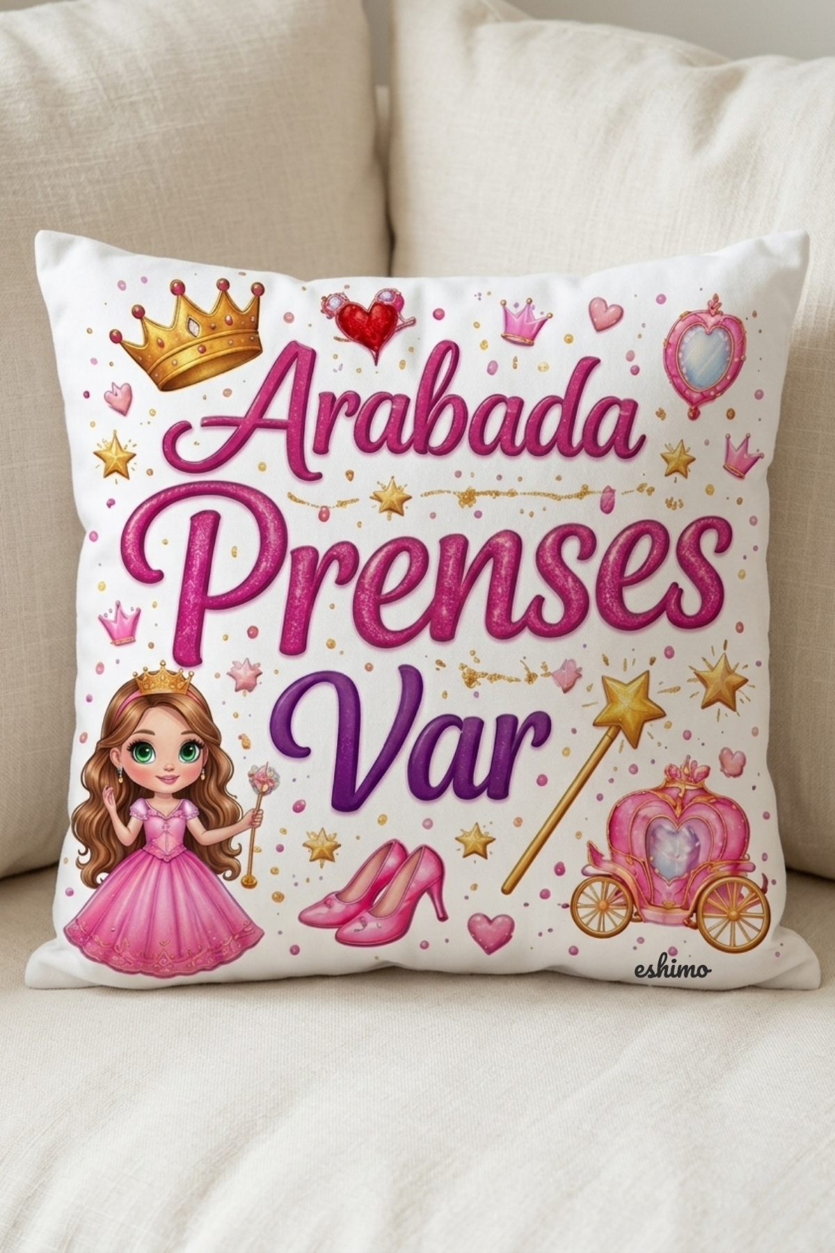 Arabada Prenses Var Yastığı - 30x30 cm Saten Kumaş - Hediyelik Bebek ve Çocuk Arabası Yastığı