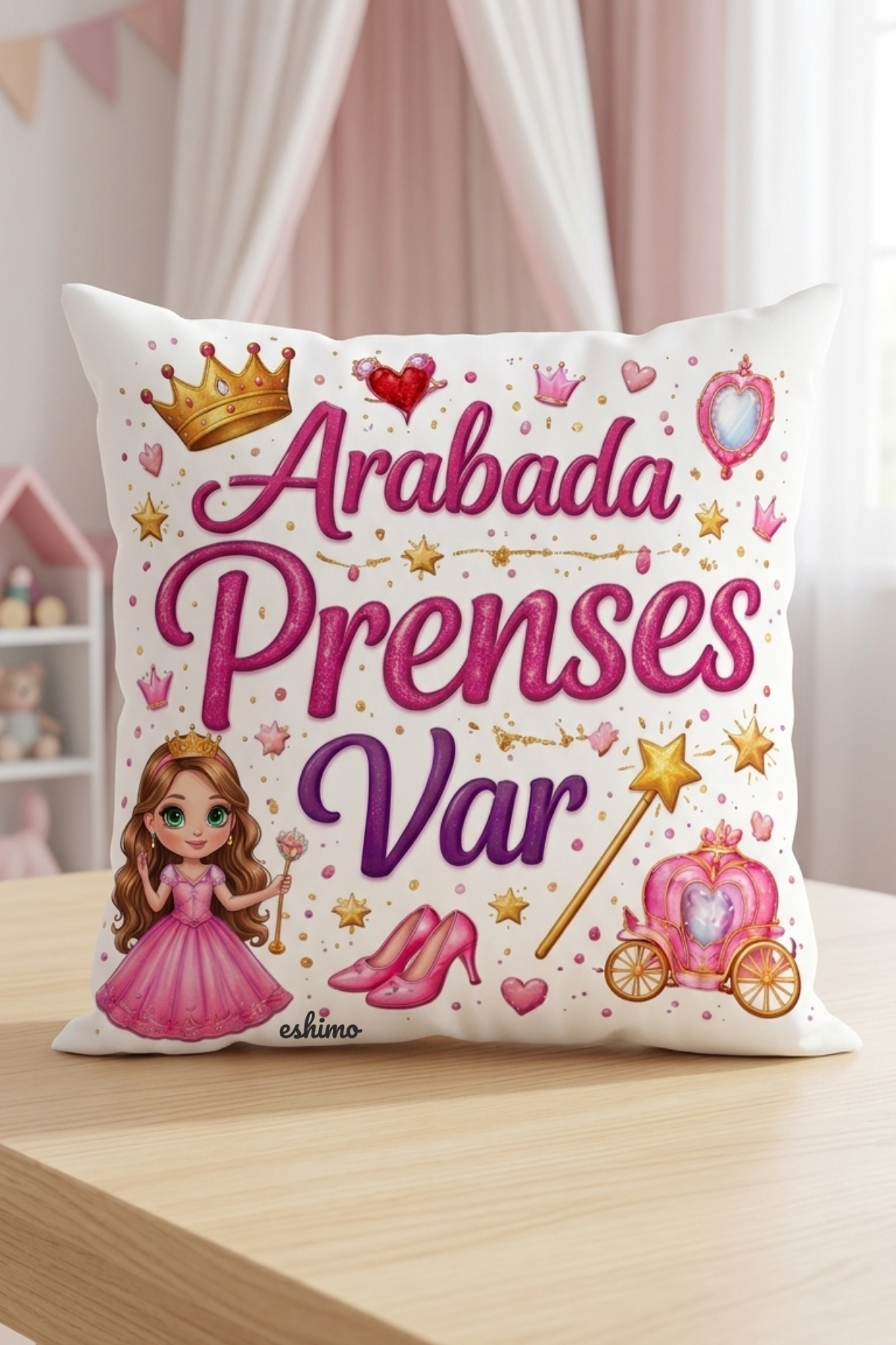 Arabada Prenses Var Yastığı - 30x30 cm Saten Kumaş - Hediyelik Bebek ve Çocuk Arabası Yastığı