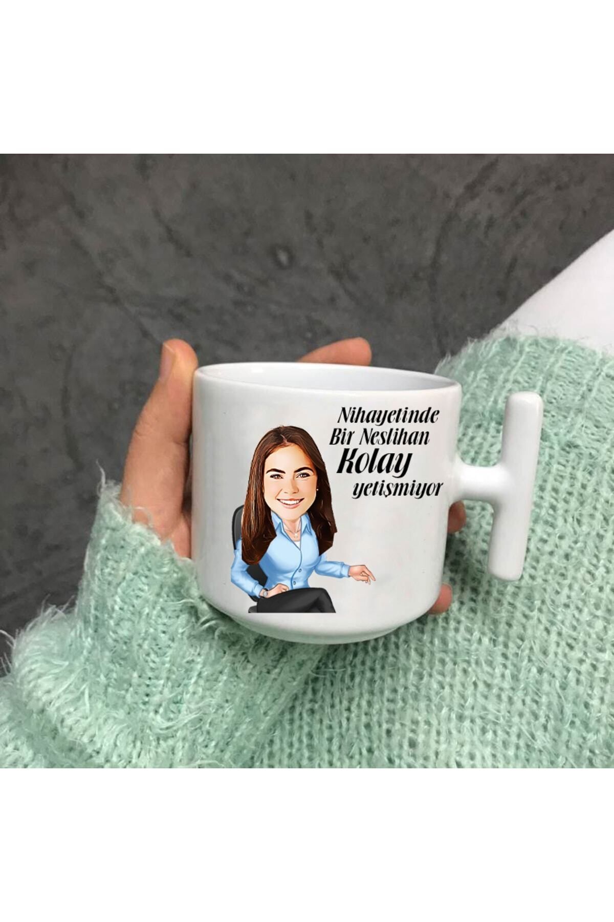 Kadınlara Özel Nihayetinde Kolay yetişmiyor Karikatür Nescafe Fincanı T Kulp