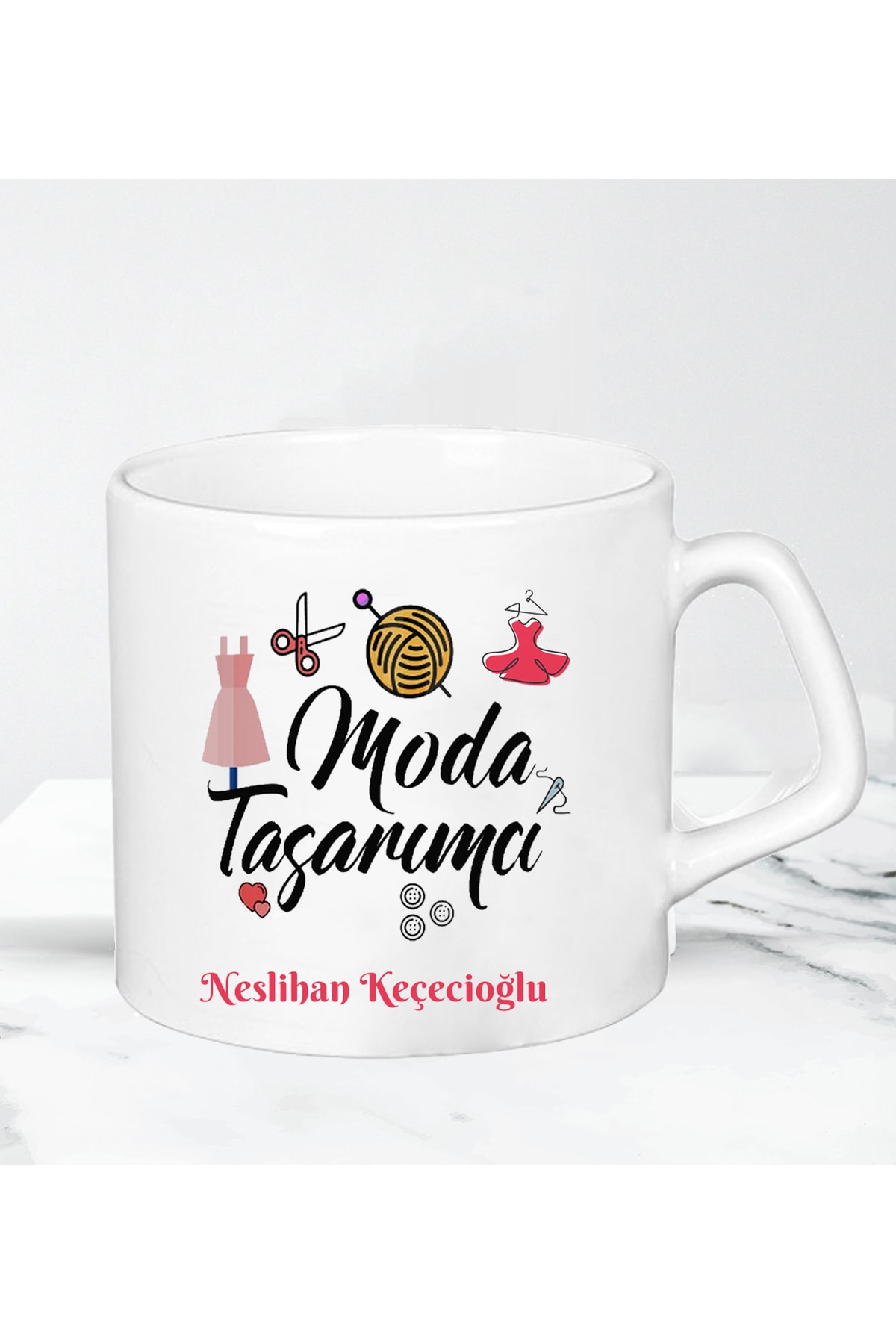 Moda Tasarımcılarına Özel Nescafe Fincanı